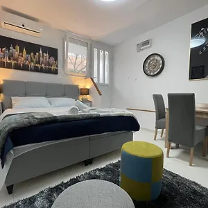 Old Town Bridge Apartment Zadar